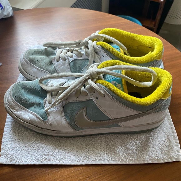 FTC x Dunk Low SB 'Lagoon Pulse' - Picture 1 of 4